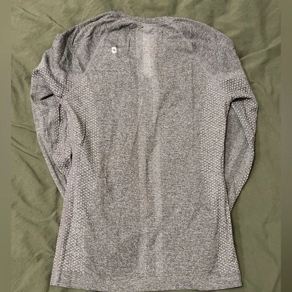 Figs Salta Seamless Longsleeve Underscrub Grey Small - Picture 3 of 6